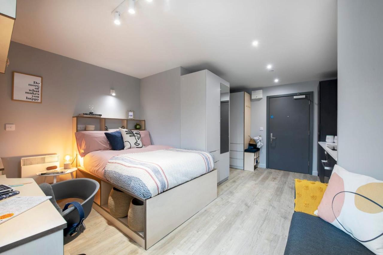 Sleek Studios, Apartments And Private Bedrooms At Silk Mill Close To Edinburgh Old Town Dış mekan fotoğraf